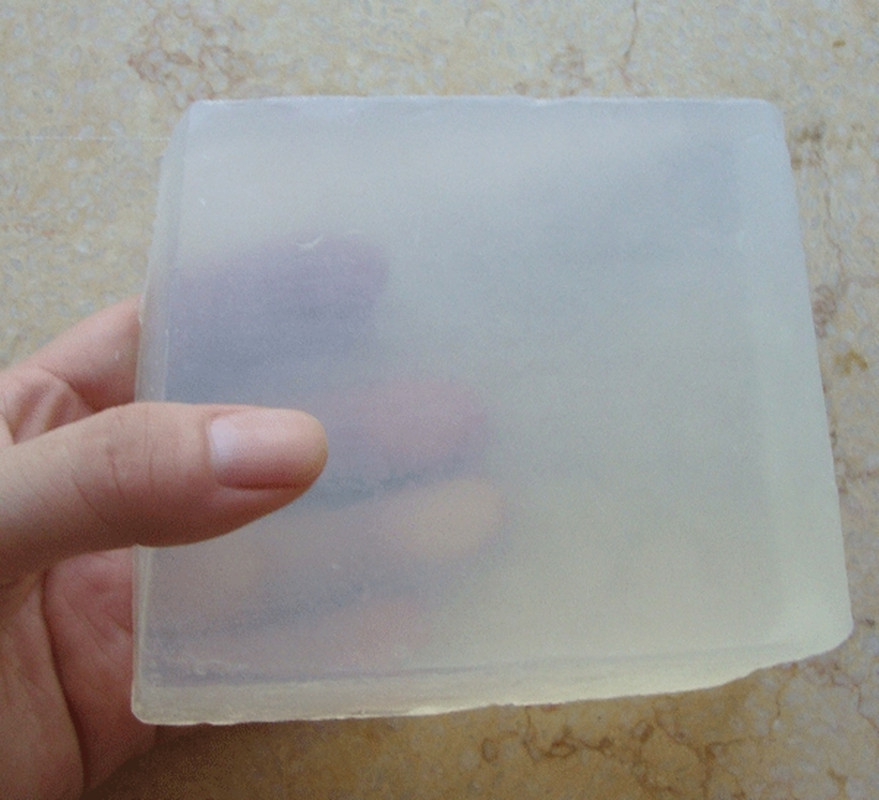 Soap Making Glycerin Base - 1 قطعة = 1 كجم قاعدة